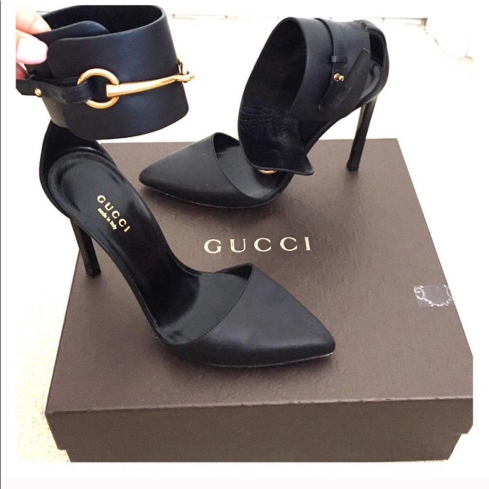 Gucci Leather Point Toe Pump